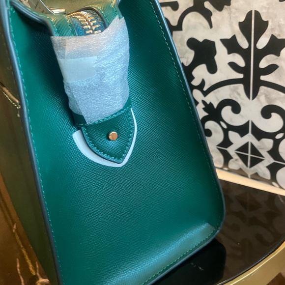 New Kate Spade 2 way bag - Picture 3 of 11